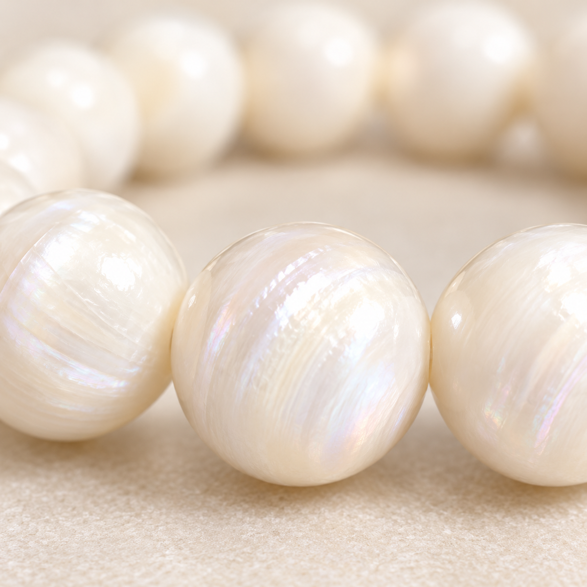 Mother of pearl - Elastic Bracelet